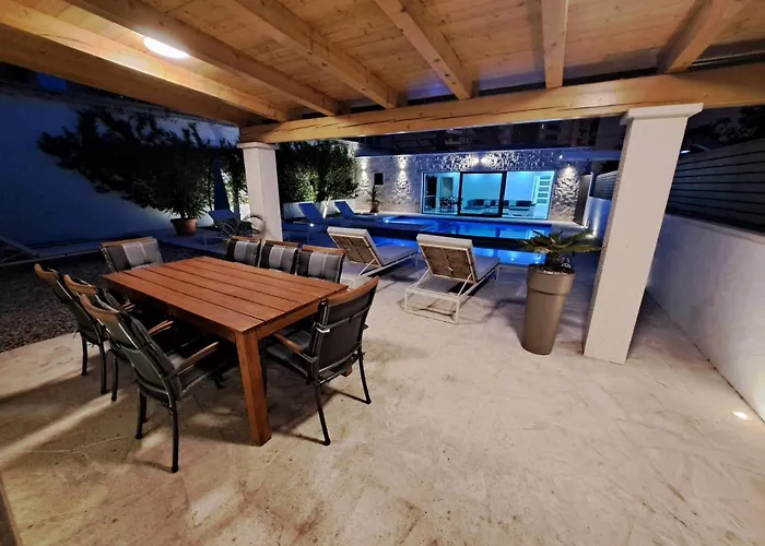 Villa Enjoy Lux In Split
